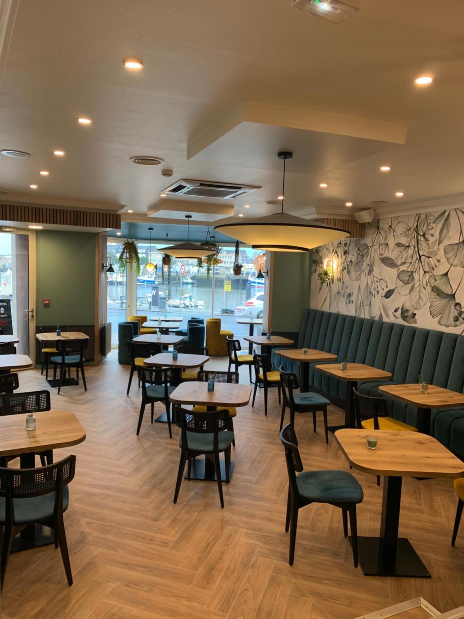 Ambassadeur Hotel - Cherbourg Port De Plaisance Εξωτερικό φωτογραφία