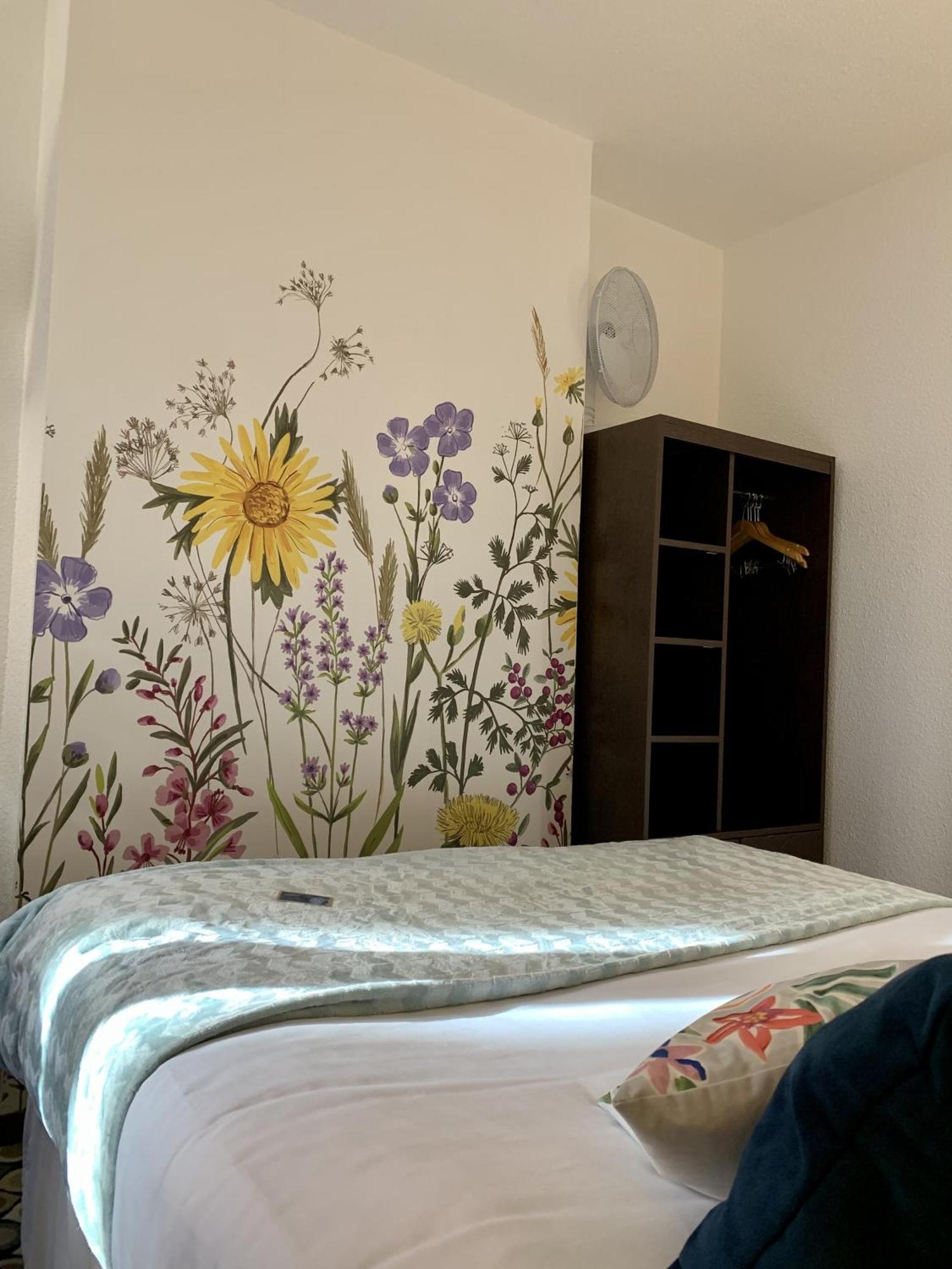 Ambassadeur Hotel - Cherbourg Port De Plaisance Εξωτερικό φωτογραφία
